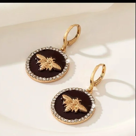 Bee Earrings - Picture 15 of 16